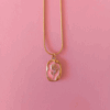 Collar de flor enmarcada