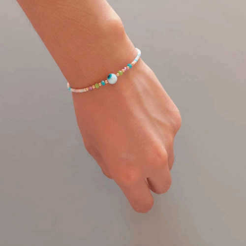 Capa 32 Pulsera de colores con ojo turco